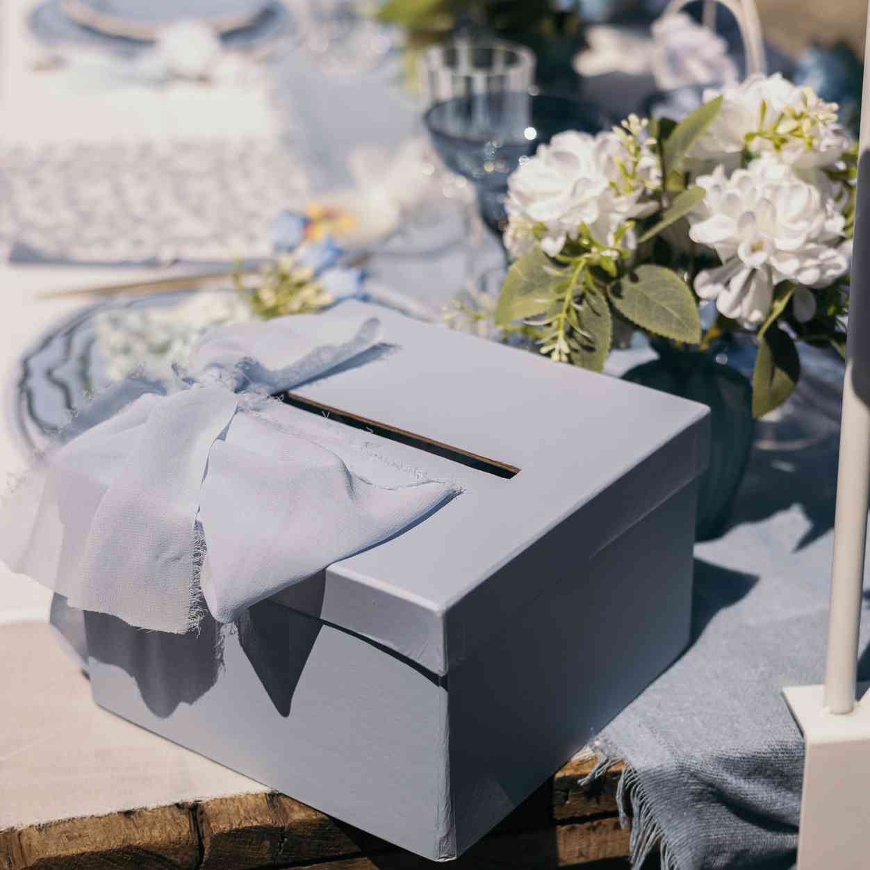 Blue Greeting Card Box 20x12x20