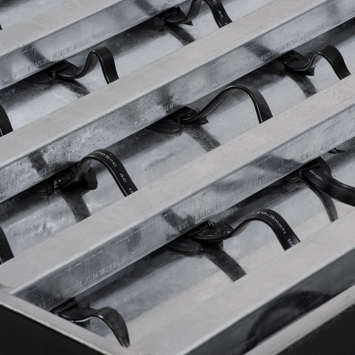 90117 Digital Pixel Addressable Facade Panel - Ψηφιακό Πάνελ Πρόσοψης Κτιρίων LED SMD 3535 75W/m2 100LED/m2 100PIXEL/m2 SPI/TTL Protocol IC UCS512B 4500lm/m2 120° DC 12V IP67 RGB - Μαύρο Σώμα - Μ100 x Π100 x Υ3cm