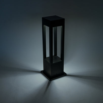 HONEYBEE 90537 Φωτιστικό Κολωνάκι Κήπου LED 10W 500lm 120° με Ενσωματωμένο Φωτοβολταϊκό Panel 6V 2W & Επαναφορτιζόμενη Μπαταρία Li-ion 3.2V 4000mAh με Αισθητήρα Ημέρας-Νύχτας Αδιάβροχο IP65 Ψυχρό Λευκό 6000K - Γκρι Ανθρακί - Μ20 x Π20 x Υ60