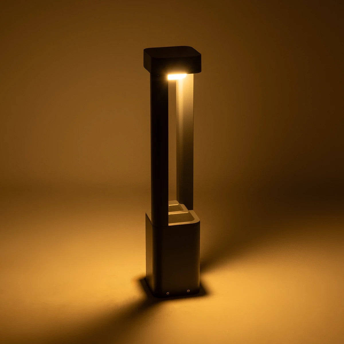 ΜΟΝΕΒΟΟ 90543 Φωτιστικό Κολωνάκι Κήπου LED 15W 1500lm 60° AC 220-240V Αδιάβροχο IP65 Θερμό Λευκό 2700K - Γκρι Ανθρακί - Μ12 x Π12 x Υ60.5