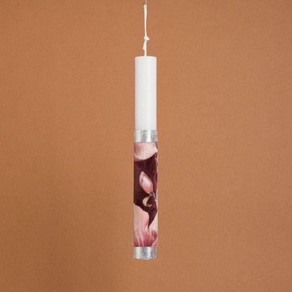 Λαμπάδα Στολισμένη Βελούδο “Μανόλια Μπορντώ” σε Συσκευασία Δώρου