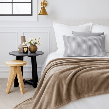 Κουβέρτα Βελουτέ Υπέρδιπλη Beige