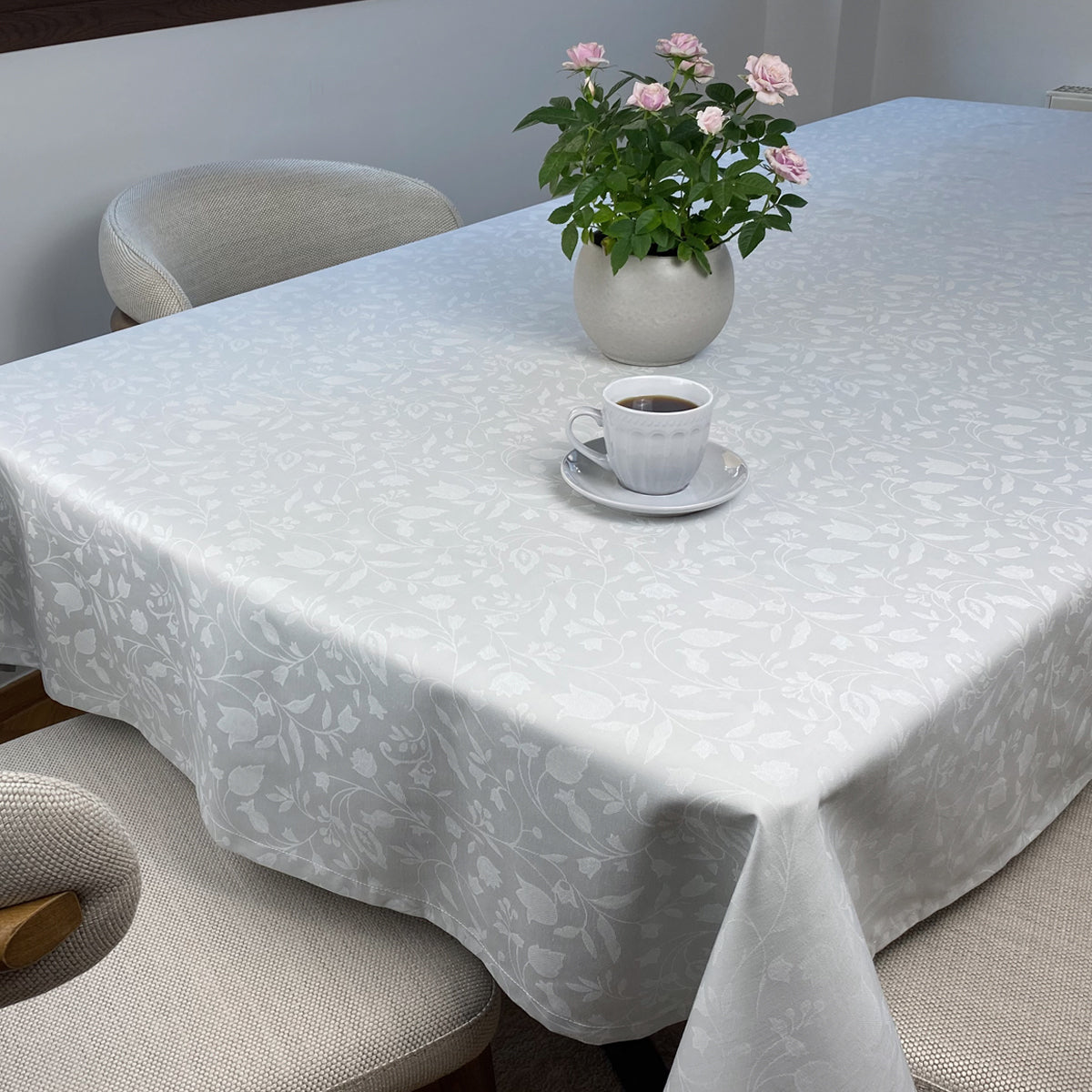 Τραπεζομάντηλο 140x220εκ Grey