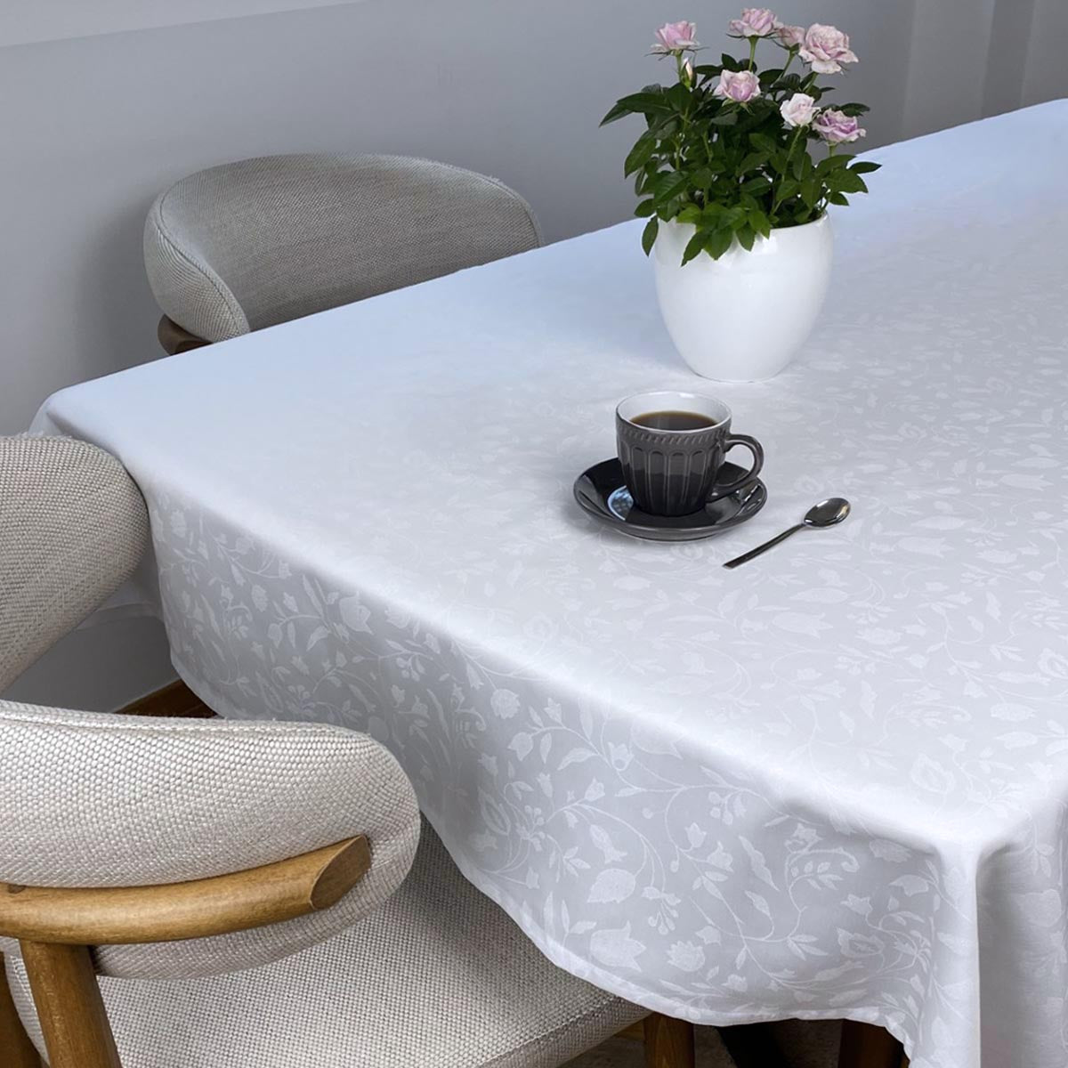 Τραπεζομάντηλο 140x180εκ White