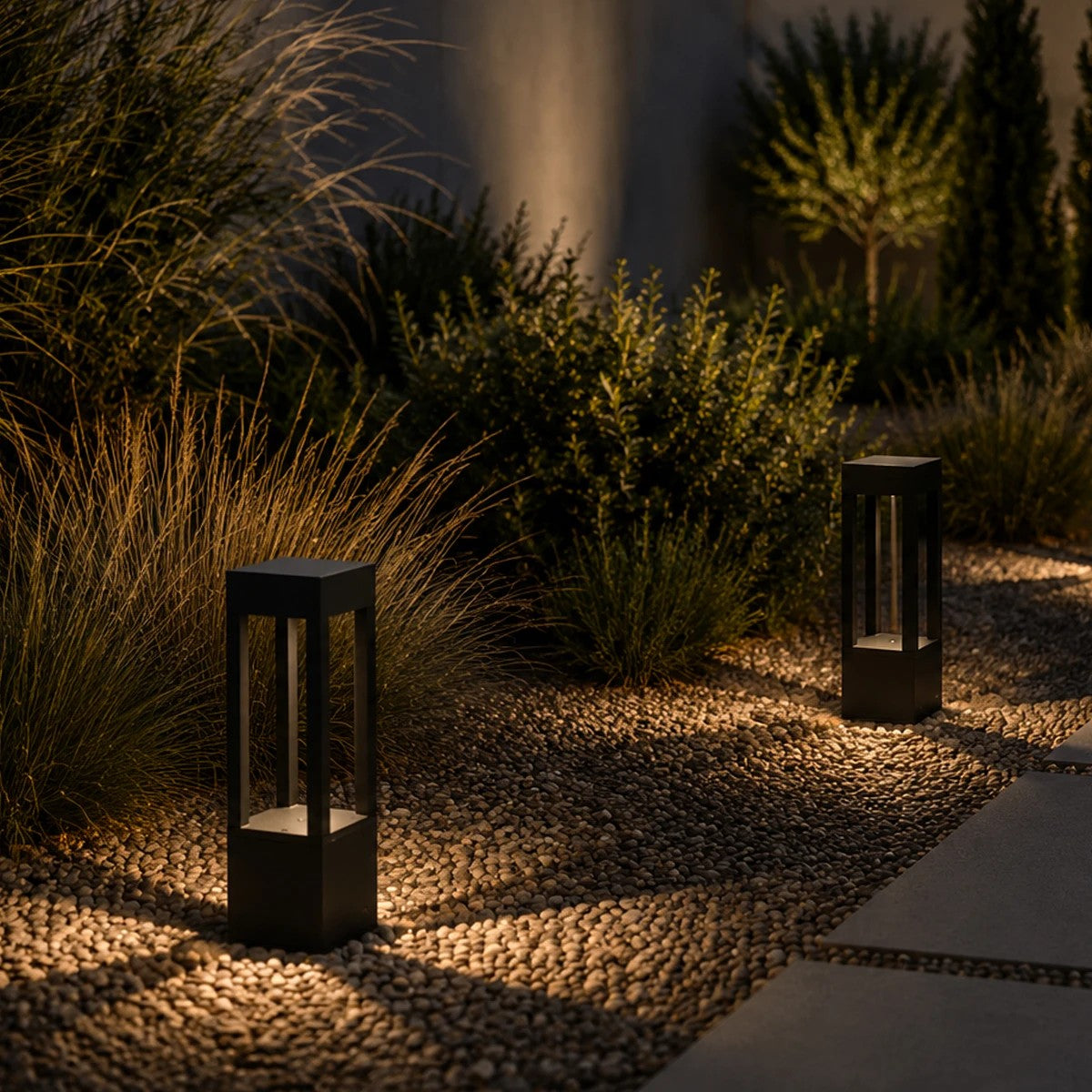 PRISM GLB-103-0019 LED Garden Bollard Light 8W 720lm 90° AC 220-240V Waterproof IP65 Warm White 2700K - Sanan SMD Chip - Matte Black - L11 x W11 x H30