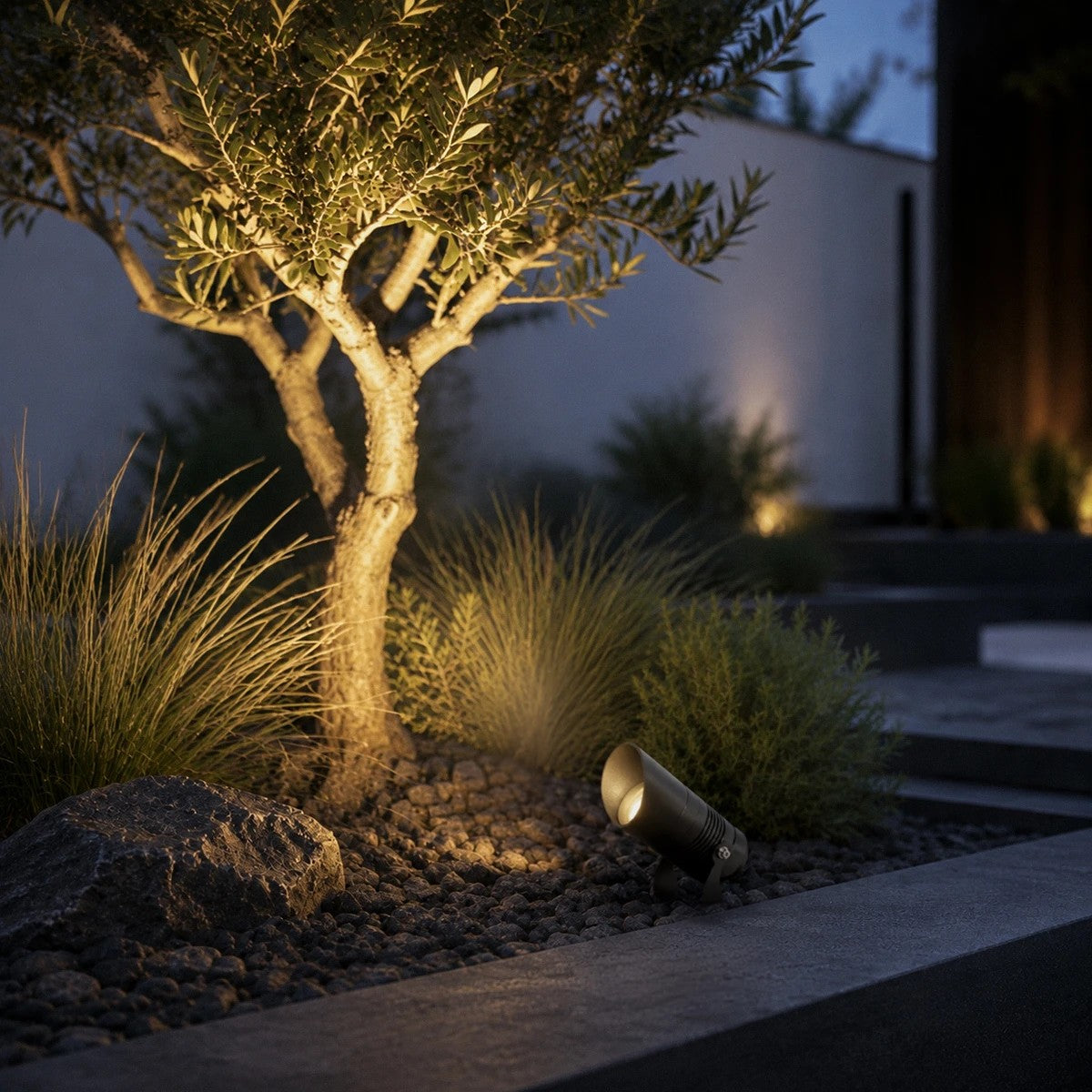 GARDO GLB-103-0025 Spot Light for Plants - Trees with Garden Base / Spike LED 10W 900lm 24° DC 24V Waterproof IP65 Warm White 2700K - Sanan SMD Chip - Matt Black - L5 x W5 x H18