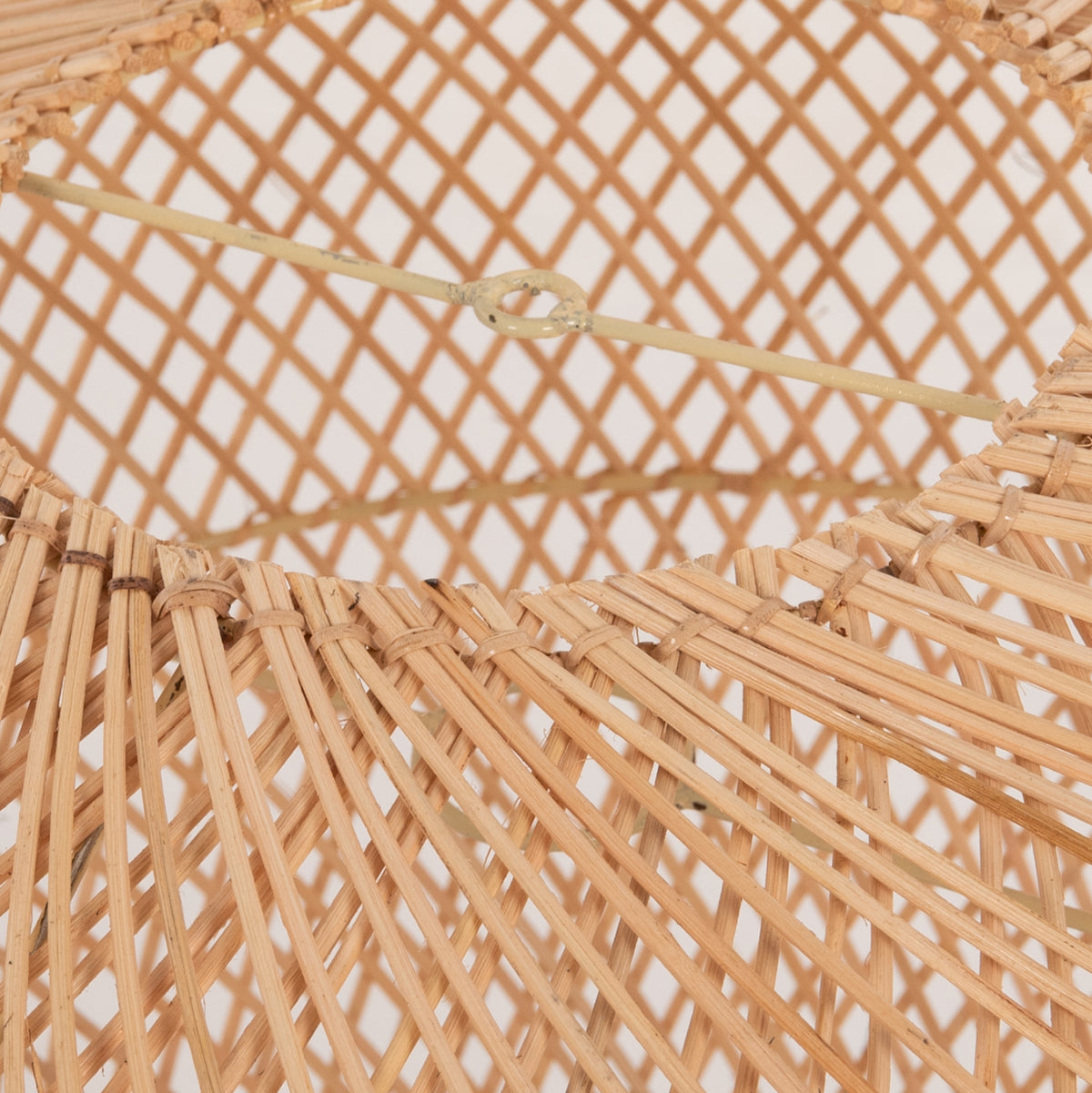ΦΩΤΙΣΤΙΚΟ ΟΡΟΦΗΣ ΚΡΕΜΑΣΤΟ RATTAN ΣΕ ΦΥΣΙΚΟ ΧΡΩΜΑ Φ49x157