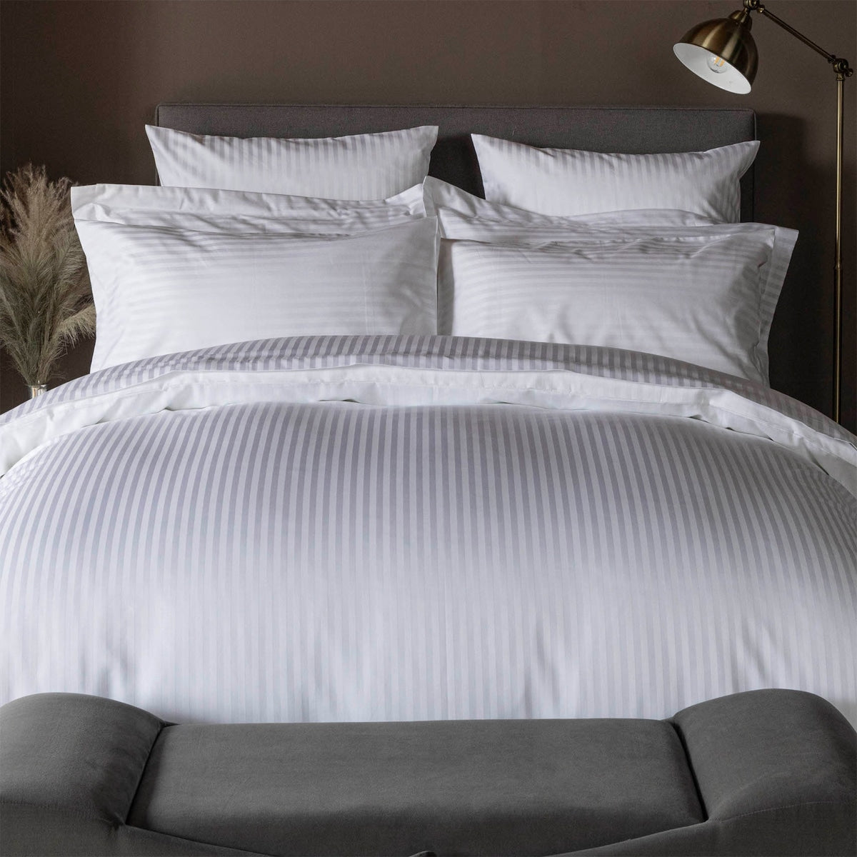 Σεντόνι Ξενοδοχείου Σατέν-Ρίγα 280x300εκ 80% Cotton 20% Polyester Πεννιέ 220tc