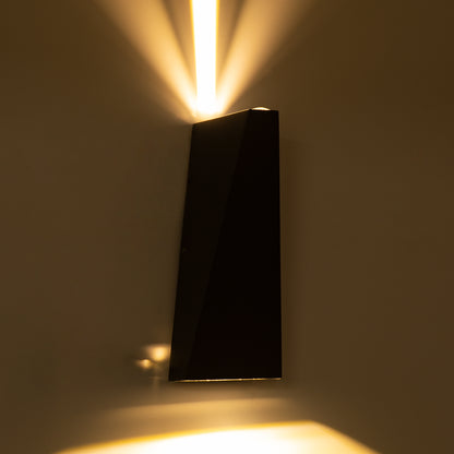 TRIANDE 60553 Μοντέρνο Φωτιστικό Τοίχου - Απλίκα LED 10W 1150lm 5°/60° AC 220-240V Αδιάβροχο IP65 Θερμό Λευκό 2700K - Bridgelux COB Chip & TÜV SÜD Driver - Μαύρο Ματ - Μ8.5 x Π8.5 x Υ20