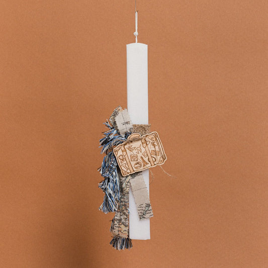 Λαμπάδα Στολισμένη Βαλίτσα σε Συσκευασία Δώρου