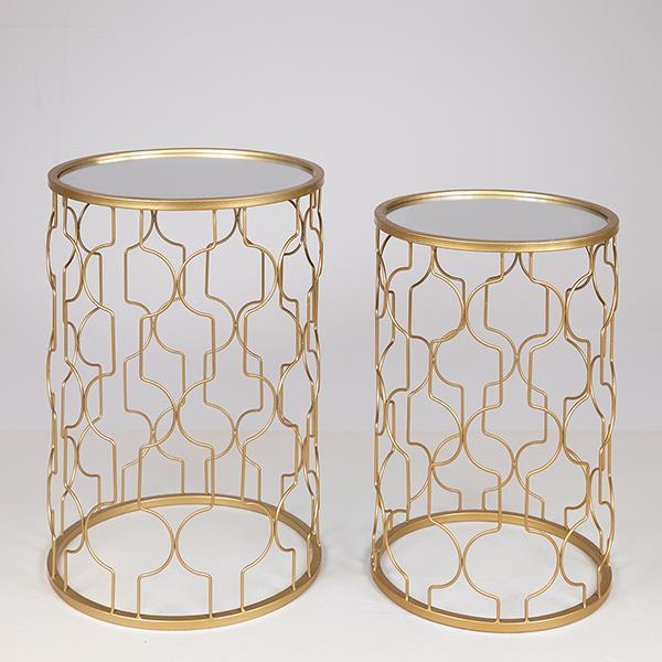 S/2 ΒΟΗΘΗΤΙΚΑ ΤΡΑΠΕΖΑΚΙΑ ΜΕΤΑΛΛΙΚΑ ΜΕ ΓΥΑΛΙ ΧΡΥΣΑ 38x38x55.5/33x33x50.5