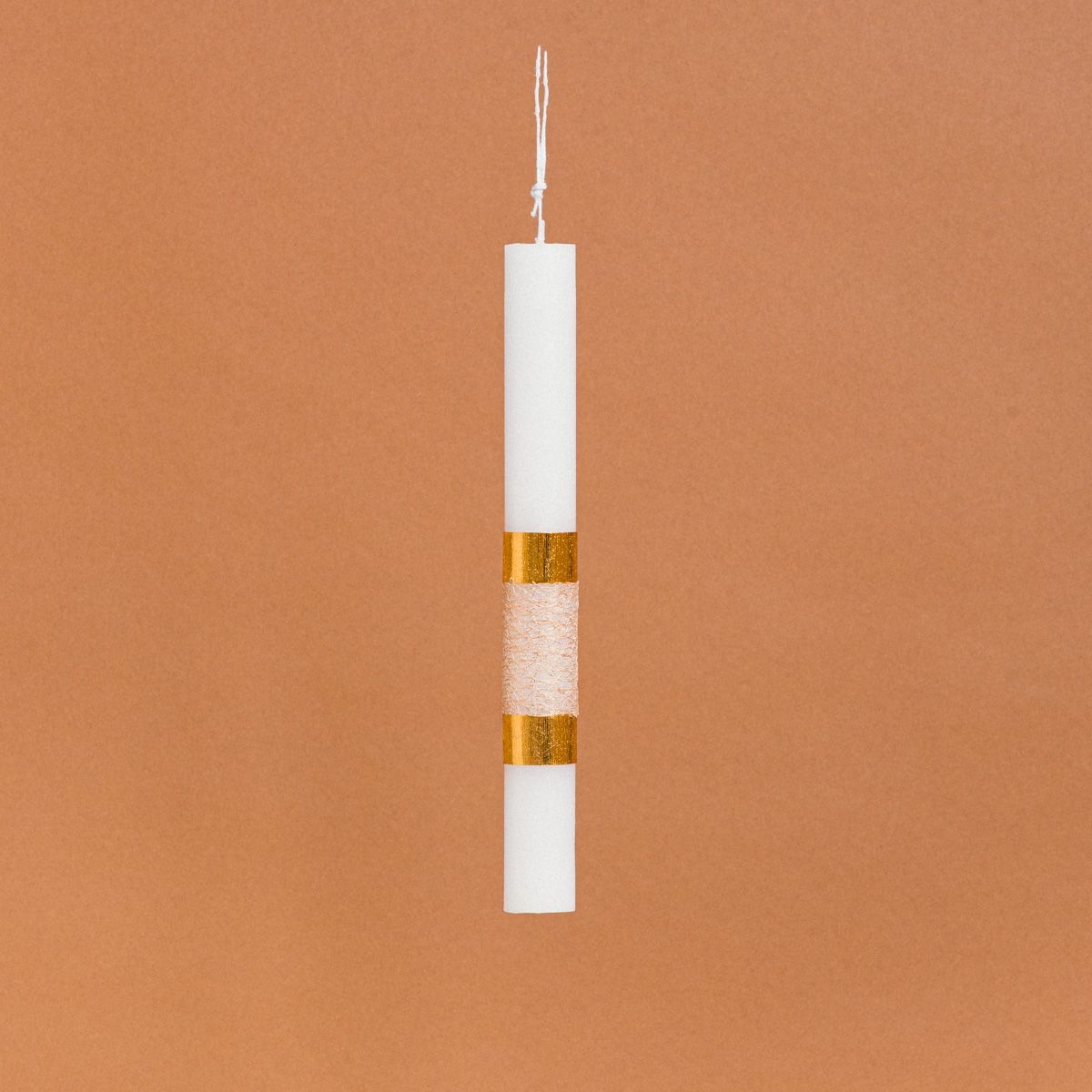 Λαμπάδα Στολισμένη Χρυσή με Μπεζ Κορδέλα σε Συσκευασία Δώρου