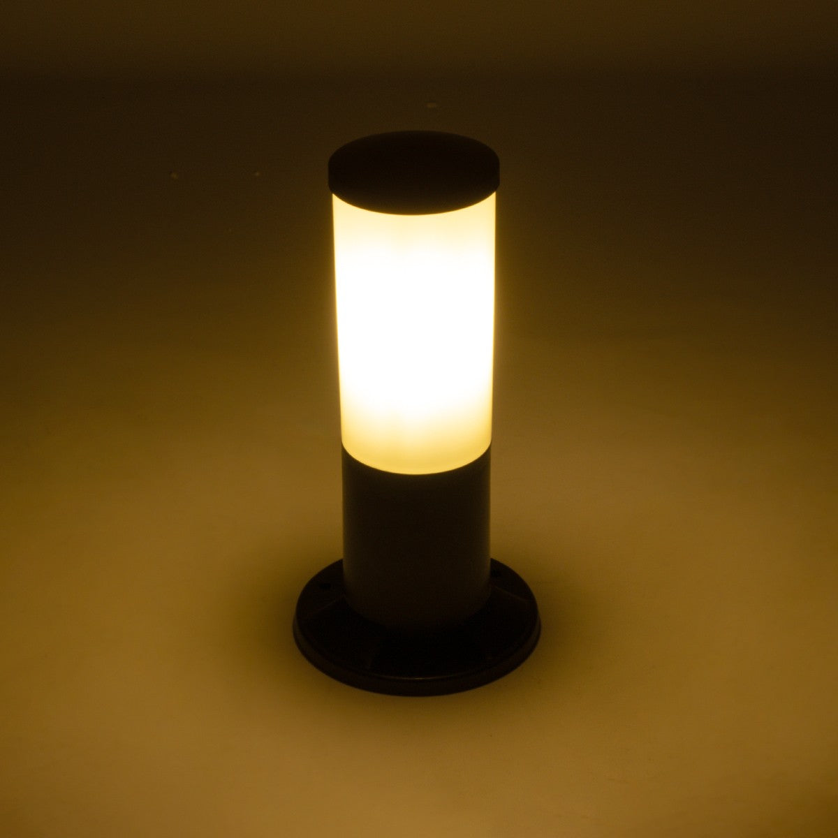 GARDENIO 203-0249 Μοντέρνο Επιδαπέδιο Φωτιστικό Κολωνάκι Κήπου Μονόφωτο 1 x E27 IP44 Μαύρο Πλαστικό - Μ15 x Π15 x Υ31