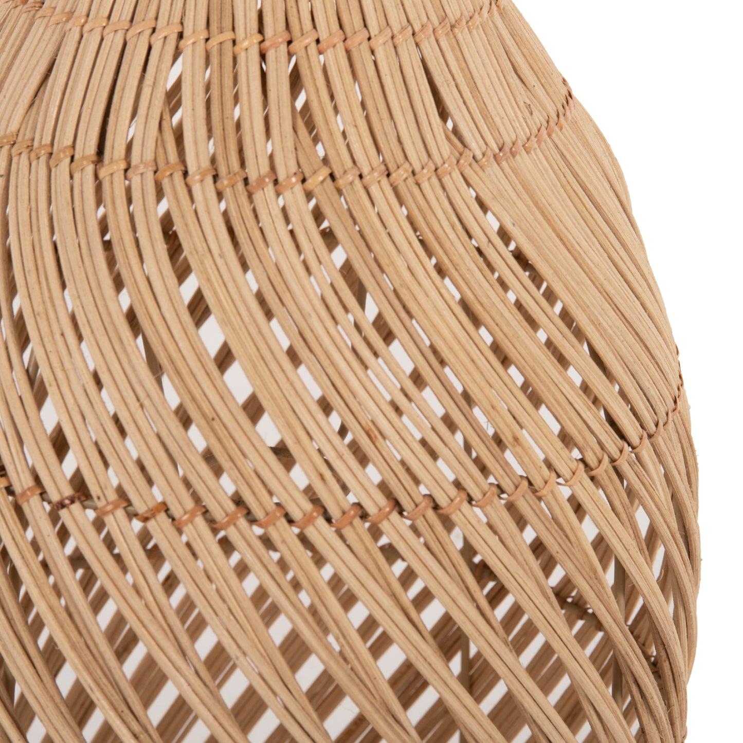 ΦΩΤΙΣΤΙΚΟ ΟΡΟΦΗΣ ΚΡΕΜΑΣΤΟ ΑΠΟ RATTAN ΣΕ ΦΥΣΙΚΟ ΧΡΩΜΑ Φ23x148