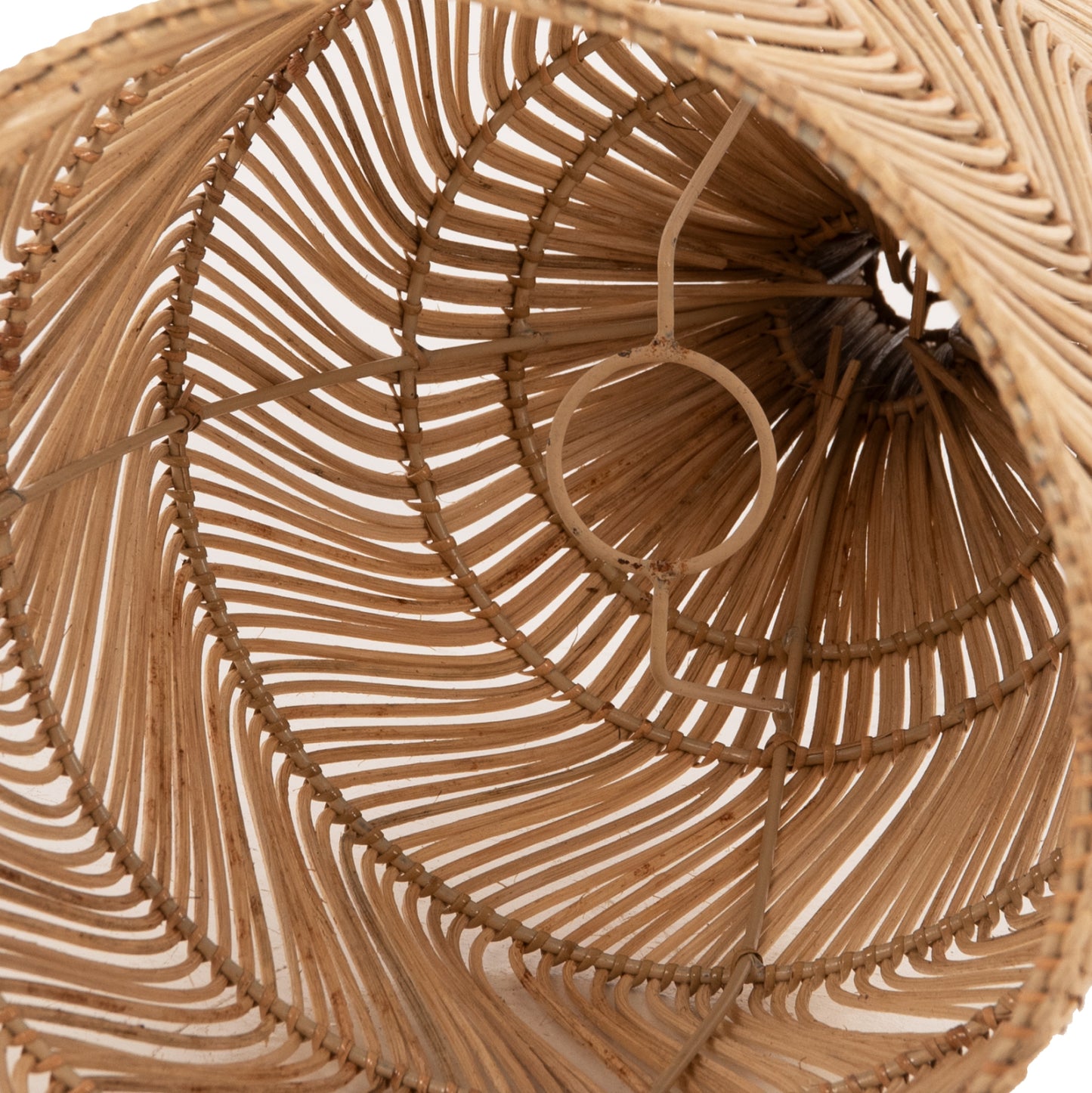 ΦΩΤΙΣΤΙΚΟ ΟΡΟΦΗΣ THEON ΚΡΕΜΑΣΤΟ ΑΠΟ RATTAN ΣΕ ΦΥΣΙΚΟ ΧΡΩΜΑ Φ22x148