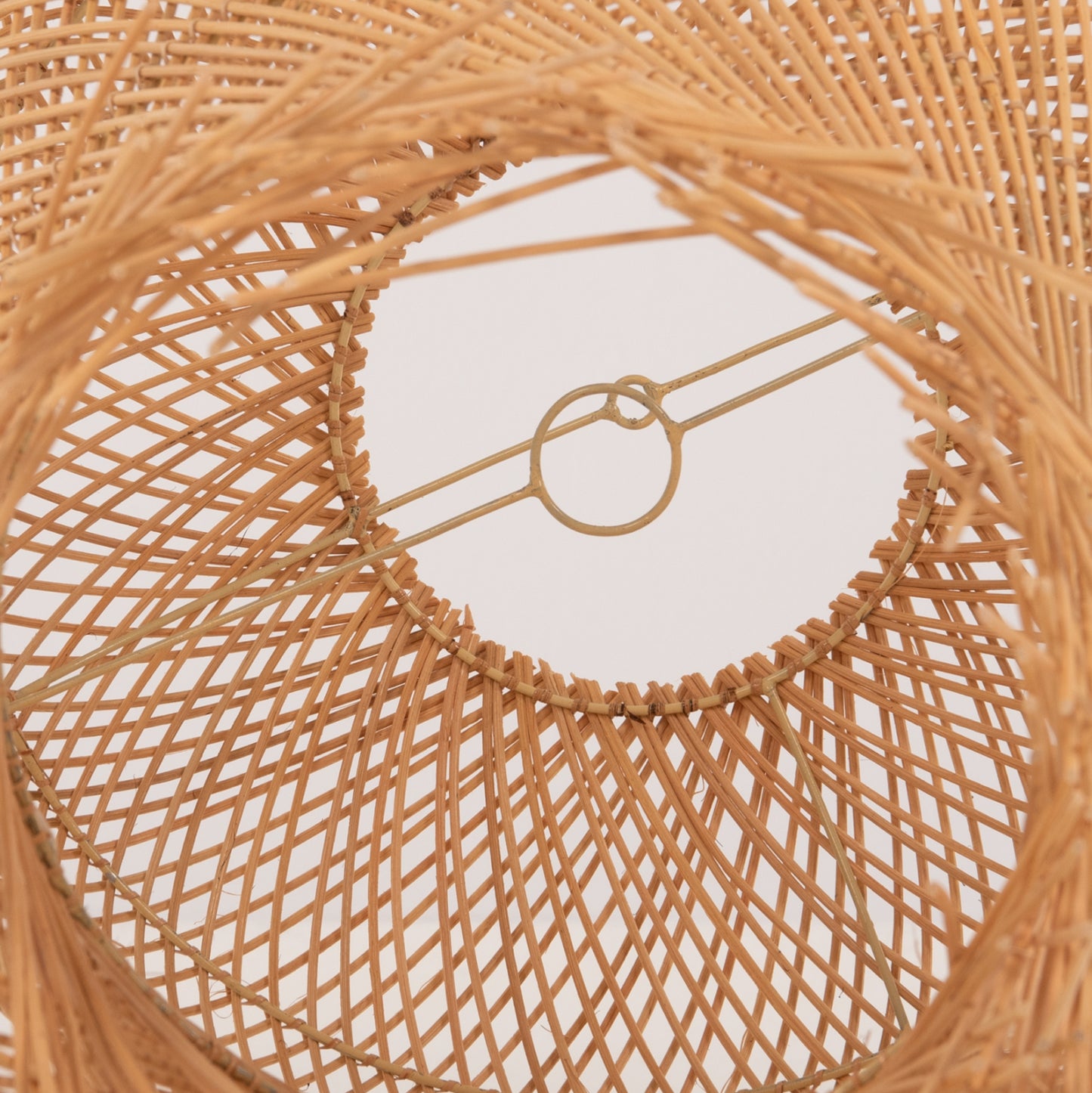 ΦΩΤΙΣΤΙΚΟ ΟΡΟΦΗΣ ΚΡΕΜΑΣΤΟ RATTAN ΣΕ ΦΥΣΙΚΟ ΧΡΩΜΑ Φ49x157