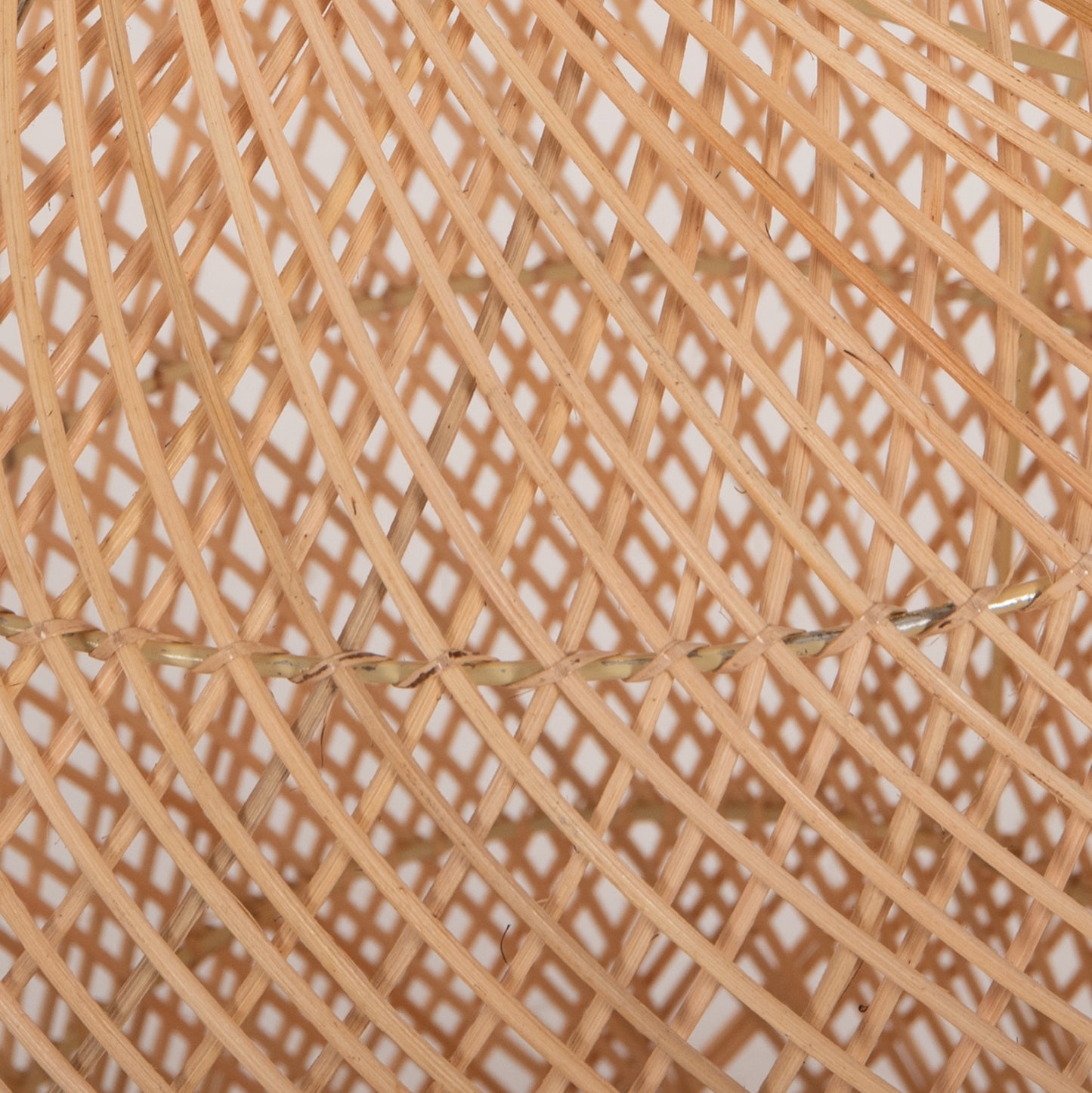 ΦΩΤΙΣΤΙΚΟ ΟΡΟΦΗΣ ΚΡΕΜΑΣΤΟ RATTAN ΣΕ ΦΥΣΙΚΟ ΧΡΩΜΑ Φ49x157