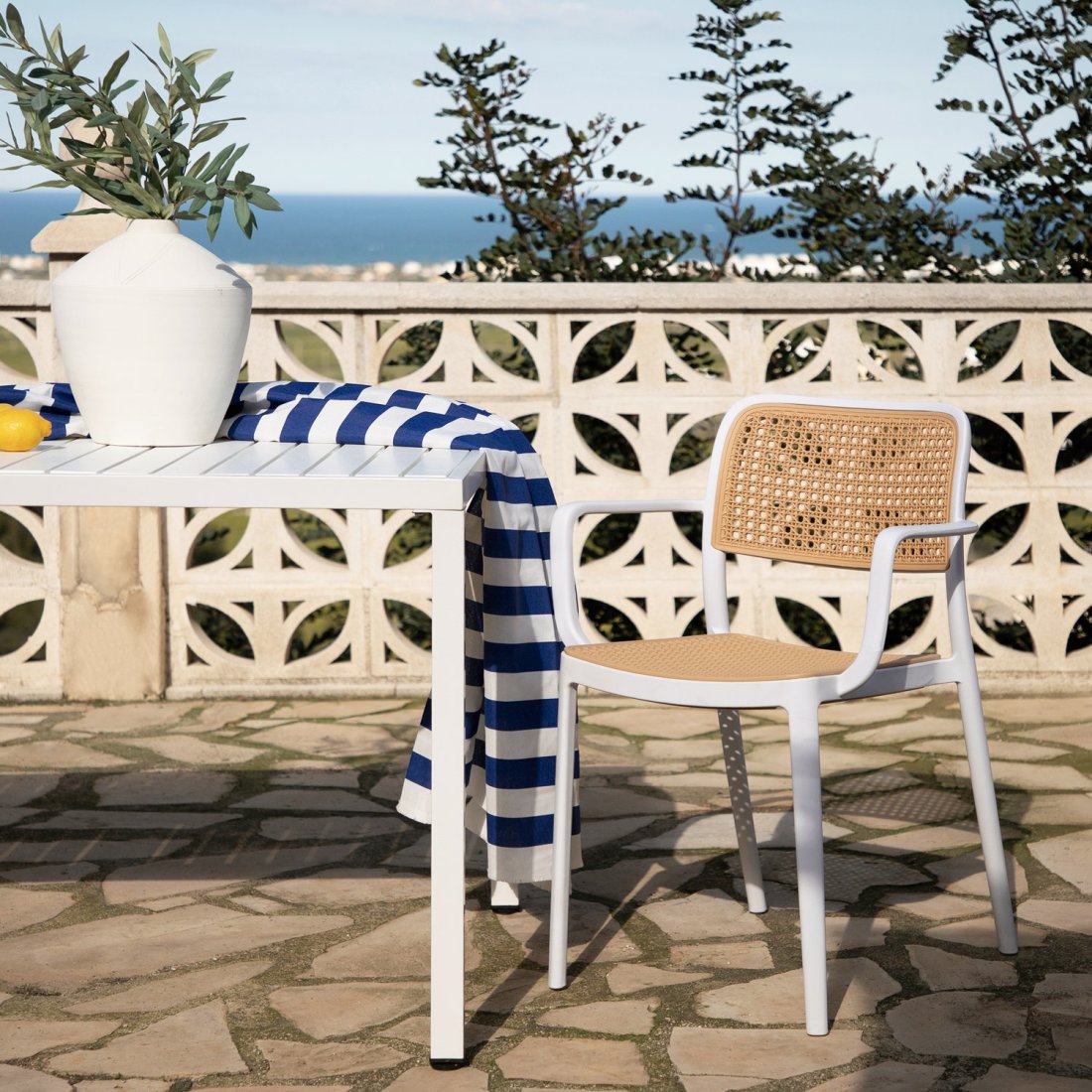 Armchair Zoel White 41x43x80.5