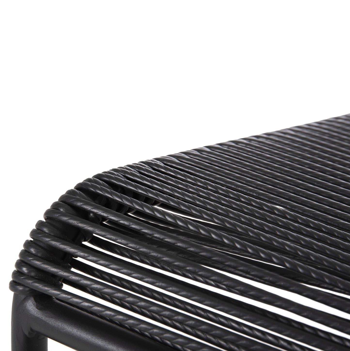 ΚΑΡΕΚΛΑ SUKI ΜΕΤΑΛΛO KAI ΣΥΝΘΕΤΙΚΟ RATTAN ΣΕ ΜΑΥΡΟ 54x62x80