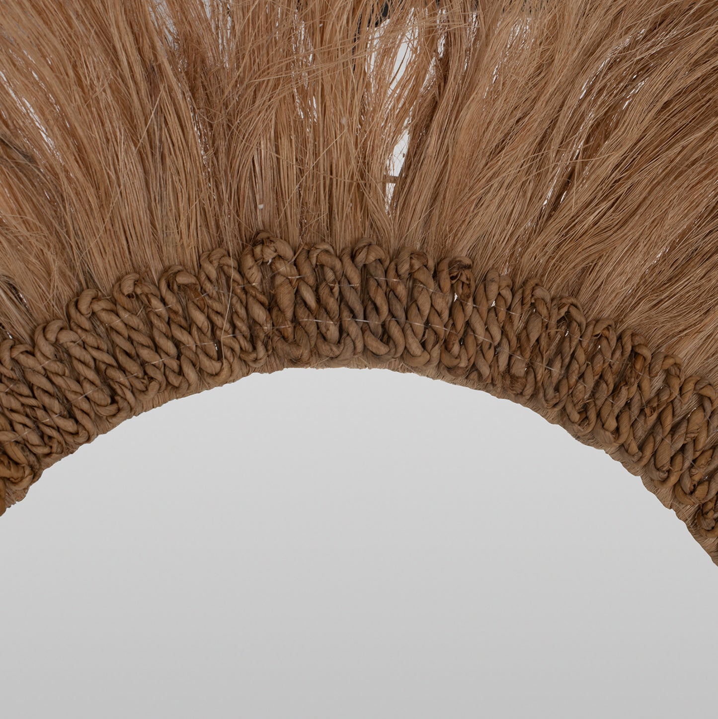 ROUND MIRROR WITH ABACA FRAME IN NATURAL COLOR D90x4.5x90