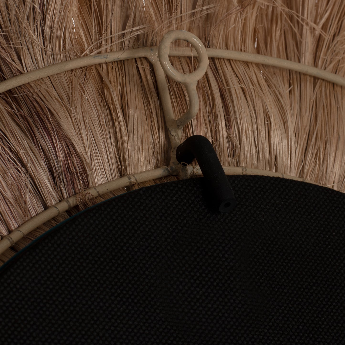 ROUND WALL MIRROR ABACA FIBER FRAME IN NATURAL COLOR 60x4x60