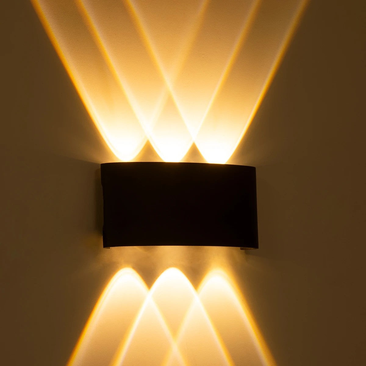 SIXOAD KLV-101-0006 Φωτιστικό Τοίχου / Απλίκα LED 18W 1800lm 30° AC 220-240V Αδιάβροχο IP65 Θερμό Λευκό 2700K - CREE XPE Chip & TÜV SÜD Driver - Μαύρο Ματ - Μ17 x Π4 x Υ8