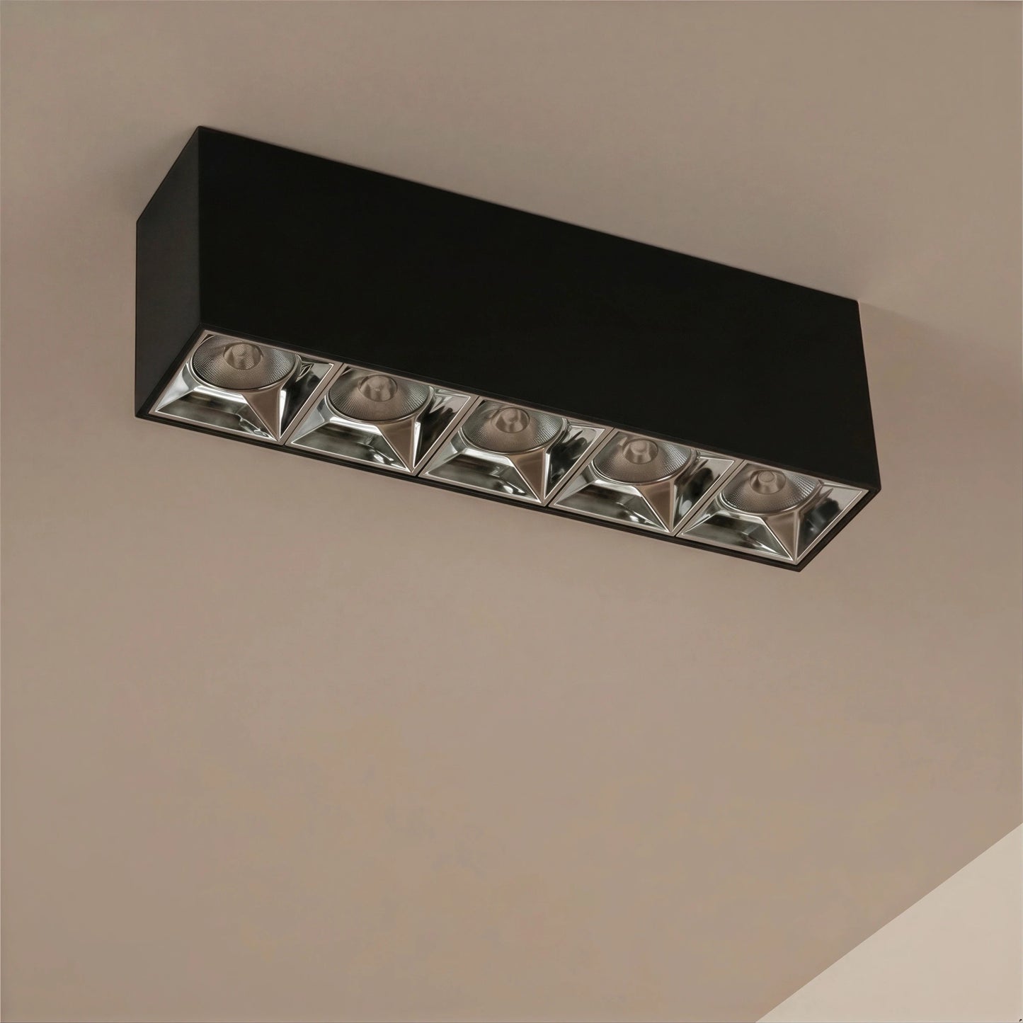 LUMINAR KLV-101-0333 Φωτιστικό Downlight Σποτ LED 20W 2800lm 36° AC 220-240V IP20 Φυσικό Λευκό 4500K - Osram SMD Chip & TÜV SÜD Driver - Μαύρο Ματ - Μ19.5 x Π4.2 x Υ6.6