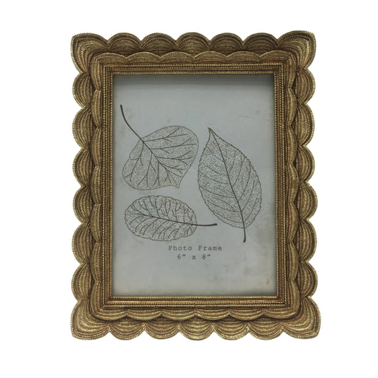 Κορνίζα Polyresin Χρυσή Ανάγλυφη 15×20εκ