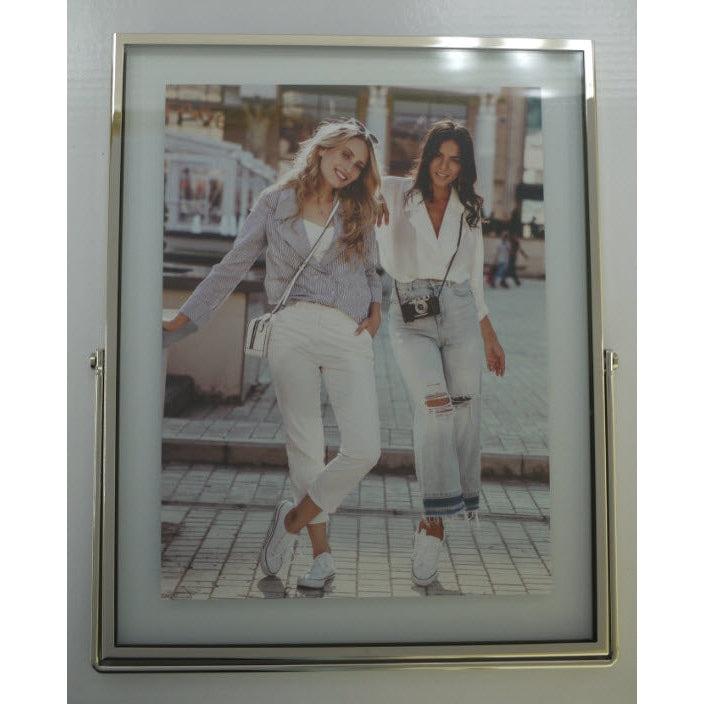 Κορνίζα Γυάλινη με Ασημί Μεταλλικό Πλαίσιο 10x15εκ