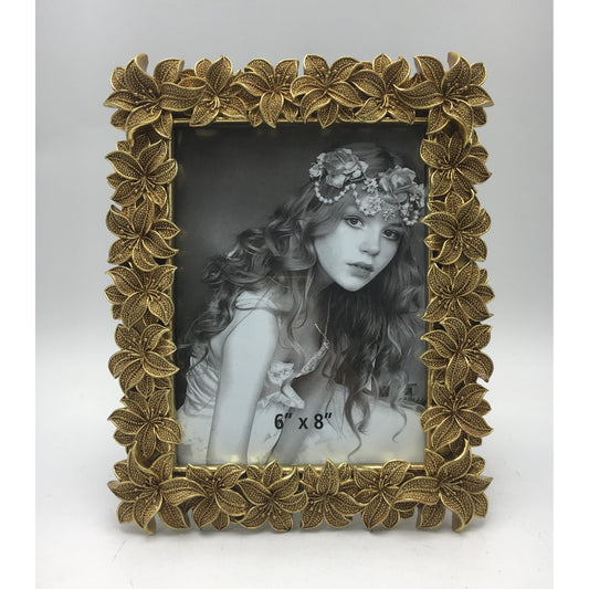 Κορνίζα Polyresin Χρυσή Ανάγλυφη Λουλούδια 15×20εκ