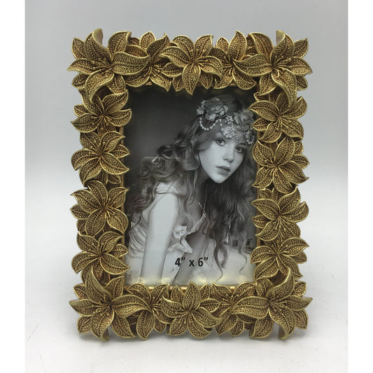 Κορνίζα Polyresin Χρυσή Ανάγλυφη Λουλούδια 10×15εκ