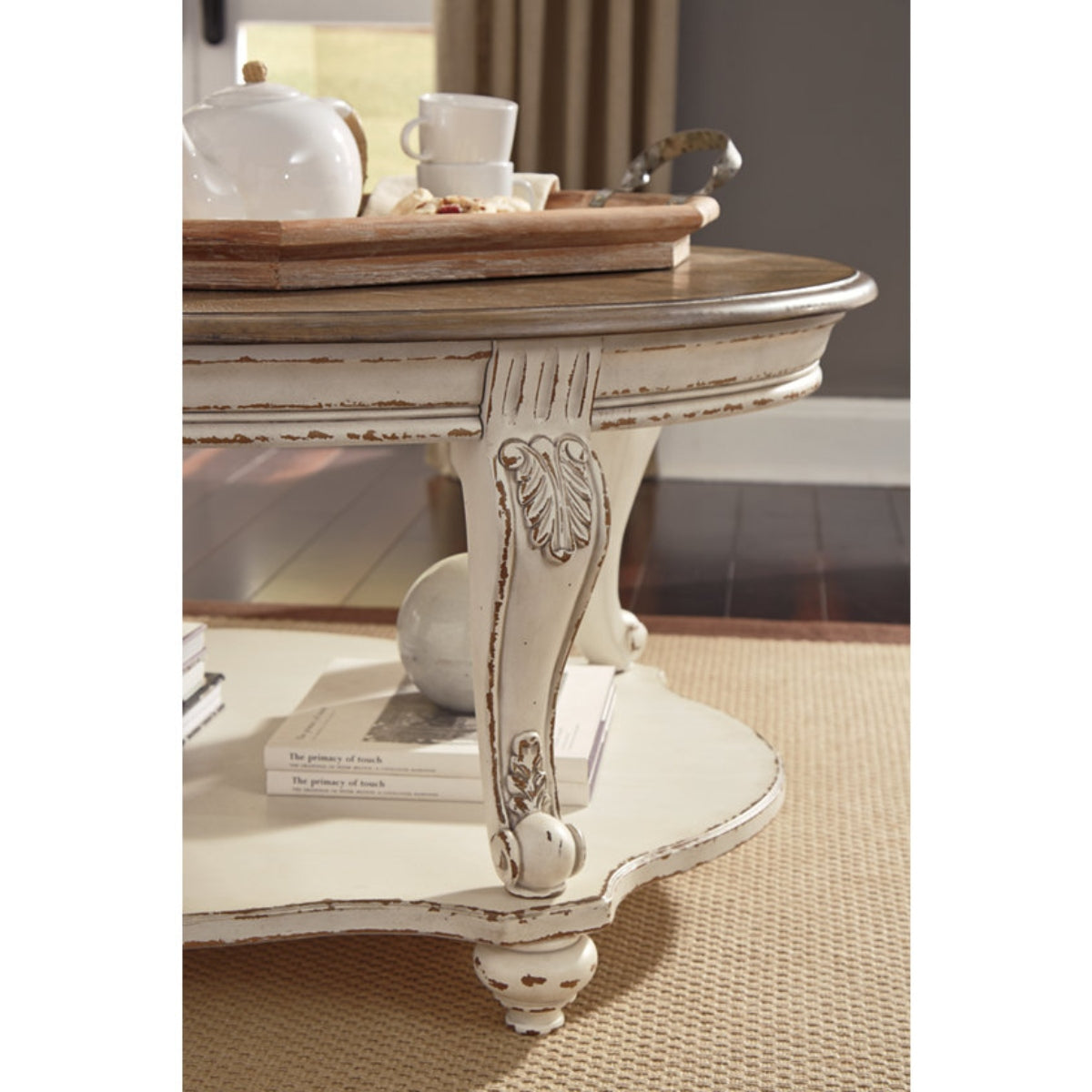 House of Classic Τραπέζι Σαλονιού με Ράφι Ξύλινο Αντικέ Λευκό/Καφέ T743-0